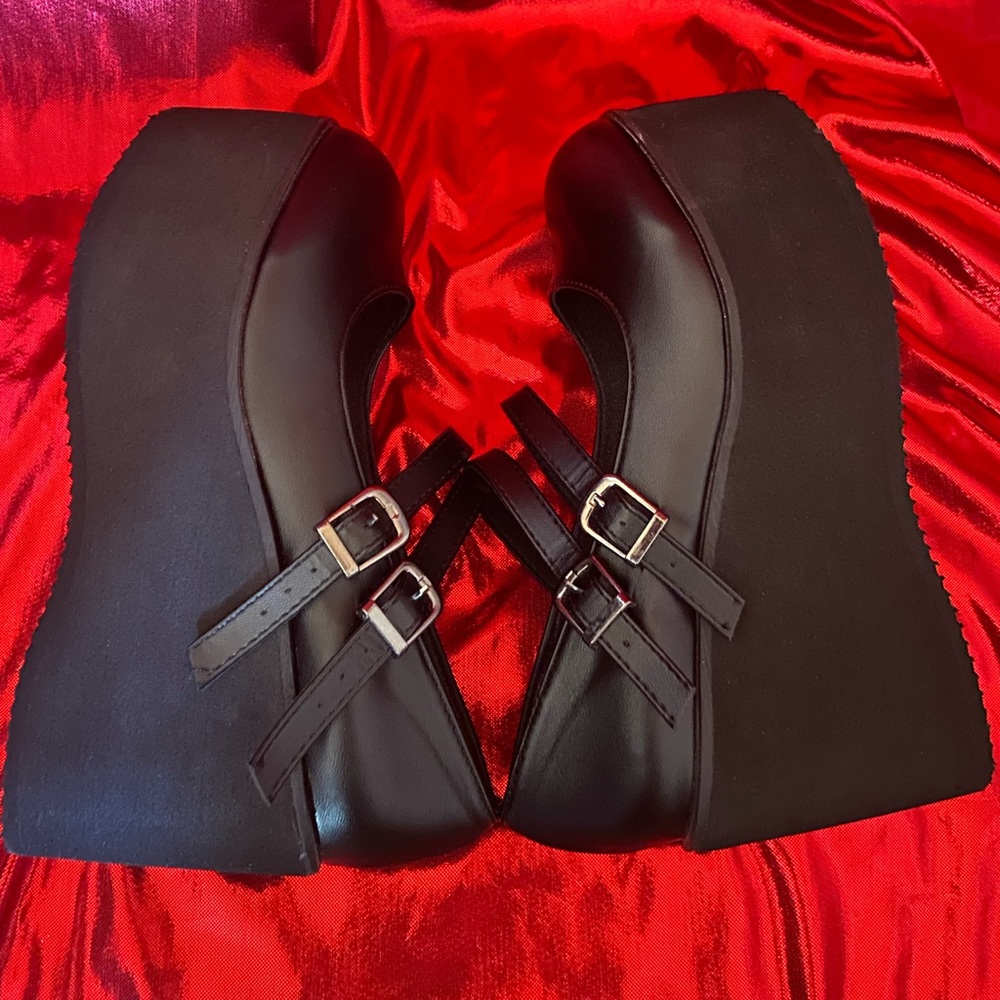 PLATFORM WEDGES